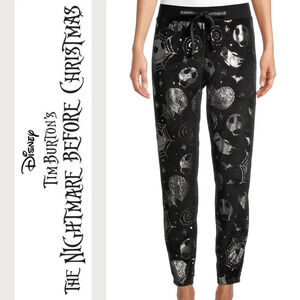 ✨️4/$20. NIGHTMARE BEFORE XMAS Silver Printed Velour Joggers With Elastic Waist
